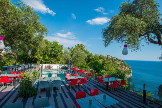 Εστιατόριο Cafe Club στην Πάργα Med Parga